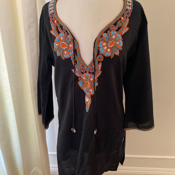 Turquoise embellished coverup in Black size M - Picture 2 of 7